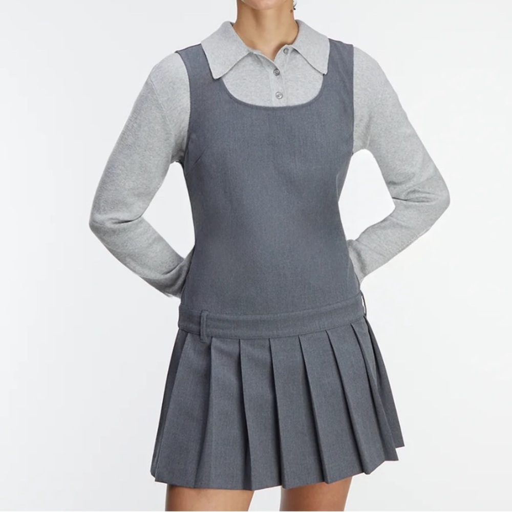PLEATED SCOOP NECK MINI DRESS*